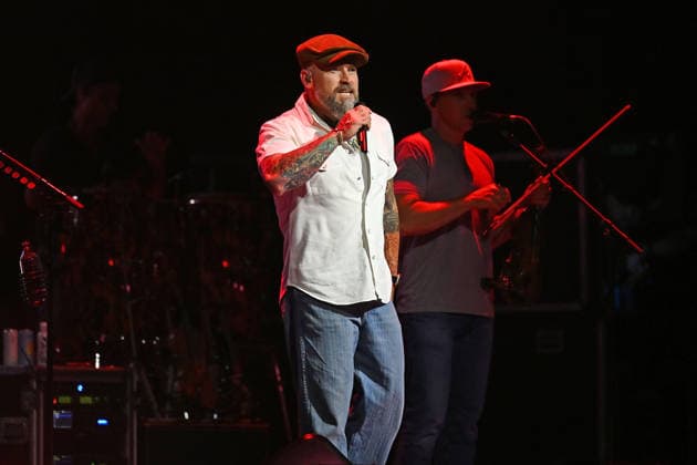 Music, Zac Brown concert in London