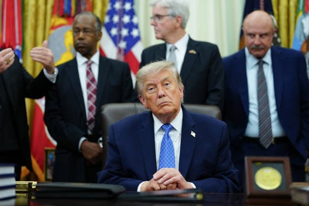 USA: Donald Trump speaks in the Oval Office about the report by the White House Commission on Religious Liberty in Washington