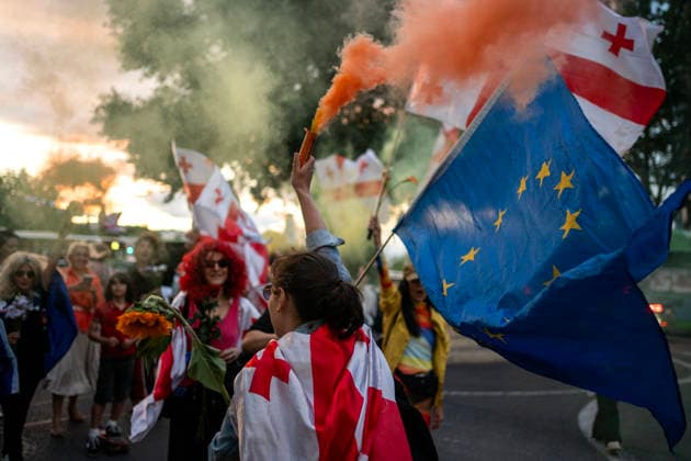 Georgia: Anti-government protests in Tbilisi