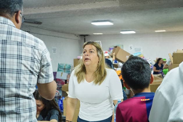 Mexico: Collection of relief supplies in Mexico City for earthquake-stricken Venezuela