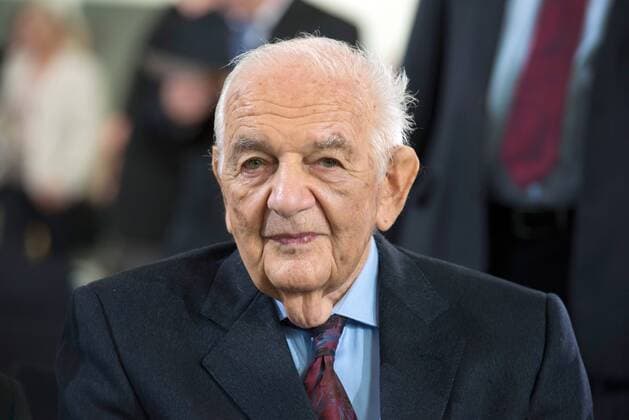Franco-German political scientist Alfred Grosser is dead