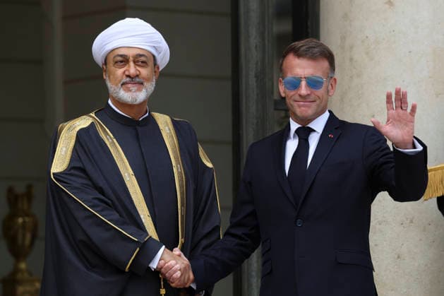 Paris: Emmanuel Macron welcomes Sultan Haitham bin Tarik