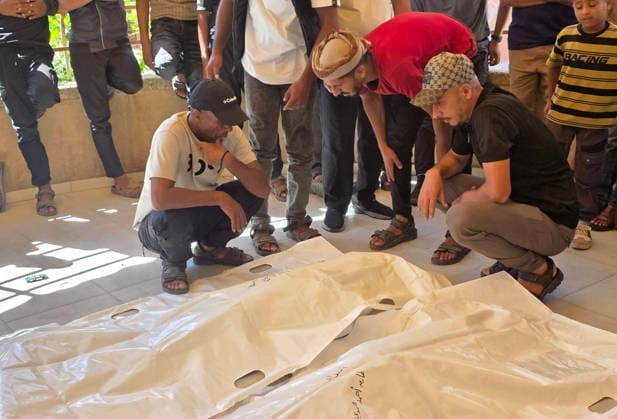 Gaza: Mourning for two Palestinians at the Nasser Medical Complex