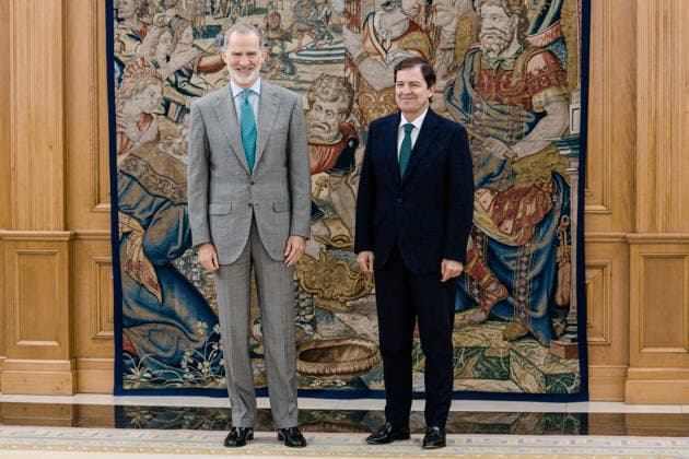 Royals: King Felipe VI of Spain receives Alfonso Fernández Manueco in Madrid
