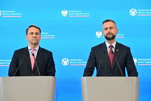 Poland: Press conference by the Foreign Minister and the Defence Minister in Warsaw