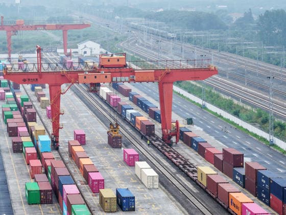 China, container terminal in Yangzhou