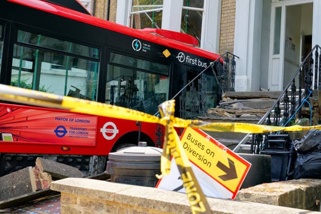 United Kingdom, Serious bus accident in London
