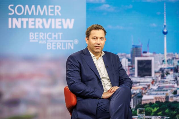 Berlin: Lars Klingbeil in the ARD summer interview