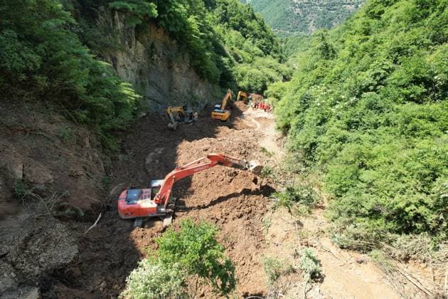 China, landslide in Tanchang