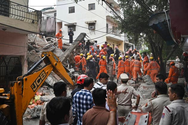 India: Rescue operation following a building collapse in New Delhi