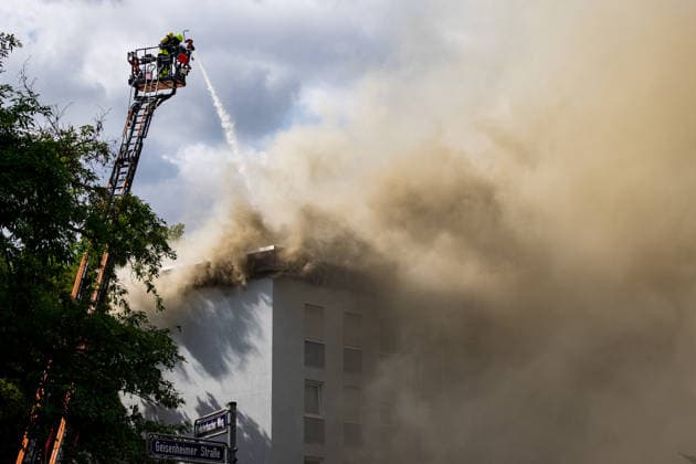 Hesse: Roof truss fire in Frankfurt-Schwanheim