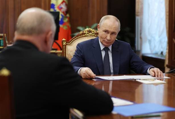 Russia: Vladimir Putin meets Gavril Grigorov in Moscow