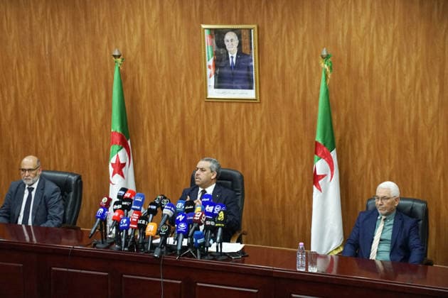 Algeria, press conference at the Ministry of Education in Algiers