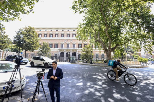 Italy: Talks between Israel and Lebanon enter their sixth round at the US Embassy in Rome