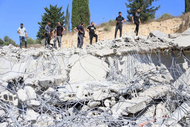 West Bank: Israel demolishes Palestinian homes in Jenin