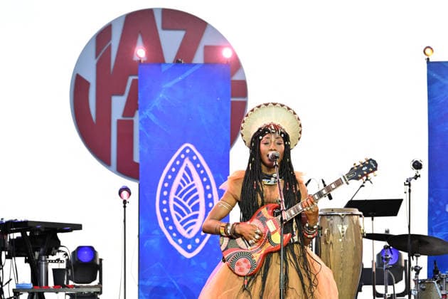 Music, Jazz a Juan Festival, Fatoumata Diawara
