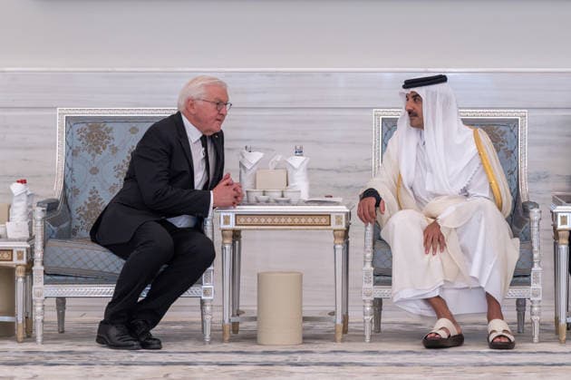 Qatar: Emir Tamim bin Hamad Al Thani receives visitors offering condolences in Doha