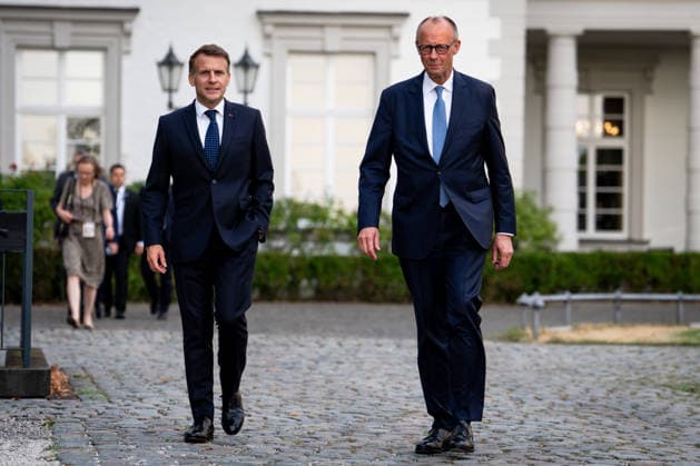 North Rhine-Westphalia, Friedrich Merz and Emmanuel Marcon meet at Bensberg Castle