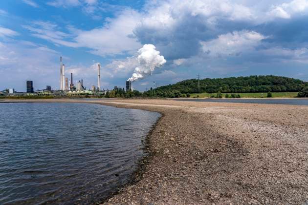 North Rhine-Westphalia: Low water levels on the Rhine