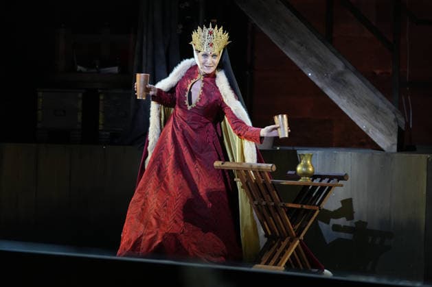 Nibelungen Festival: The musical duo Alice Merton and Alexander Wolfe were honoured with the Mario Adorf Prize; archive photos