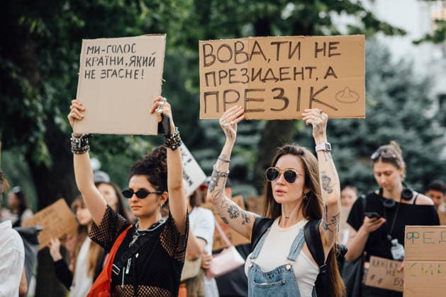 War in Ukraine, protests against the defence minister’s resignation in Dnipro