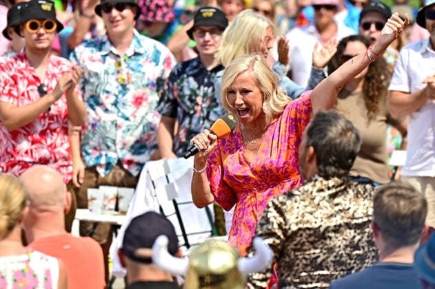 Entertainment: Pictures of the Day