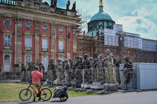 Potsdam, tourists in Sanssouci Palace Park