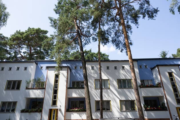 UNESCO is considering adding the Papageiensiedlung housing estate in Berlin-Zehlendorf to the World Heritage List; archive images