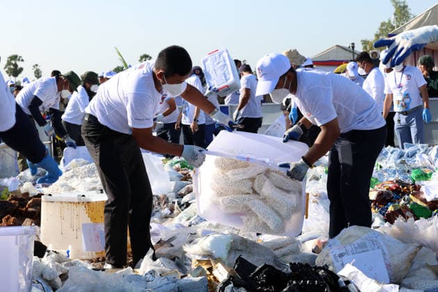 Cambodia, drug destruction in Phnom Penh