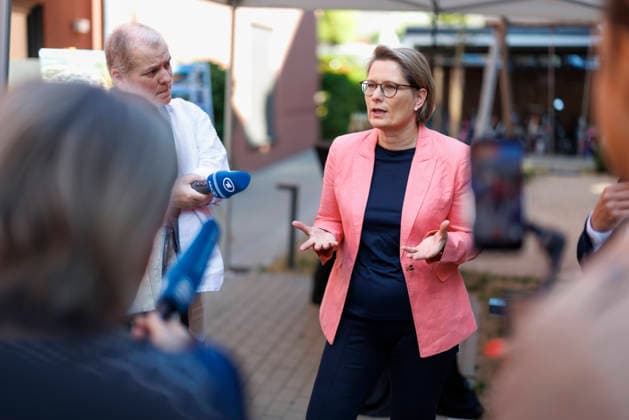 Rhineland-Palatinate: Stefanie Hubig visits Mainz and Oppenheim
