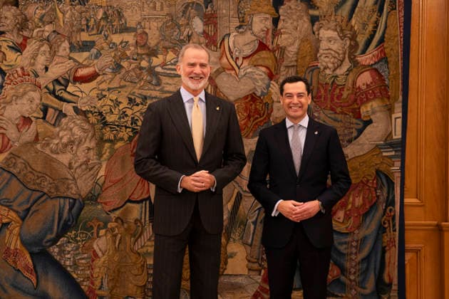 Royals: King Felipe of Spain meets Juan Manuel Moreno Bonilla in Madrid