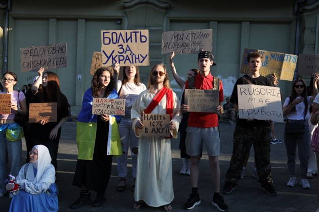 Ukraine: Protests in Odessa against the dismissal of Defence Minister Mykhailo Fedorov