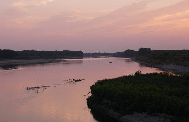 Italy, drought on the Po, riverbed dry in Mezzanino near Pavia