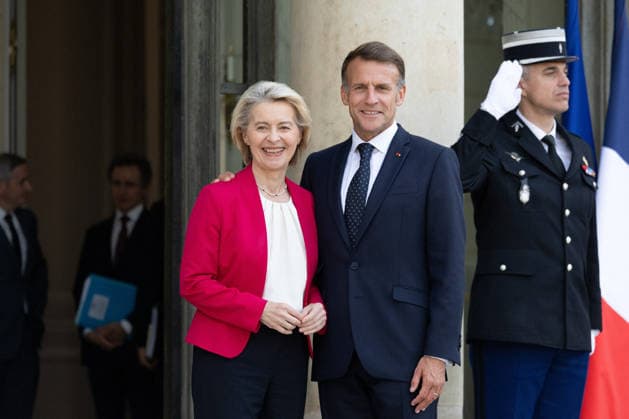France: Emmanuel Macron welcomes Ursula von der Leyen to Paris