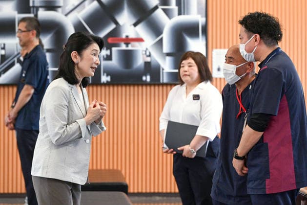 Royals, Japan: Crown Princess Kiko visits earthquake victims in Wajima