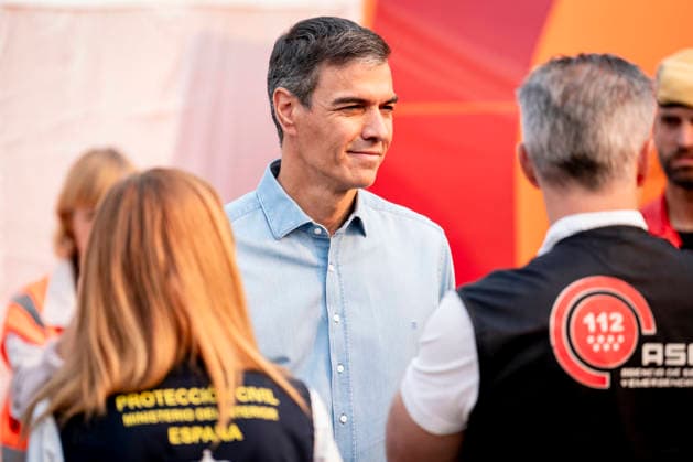 Forest fires in Spain: Pedro Sánchez visits the operations centre and attends a CECOD meeting in Cencientos