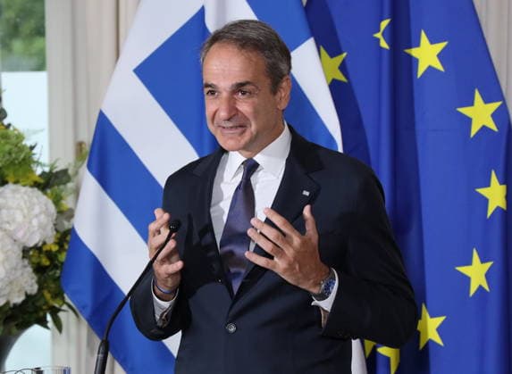 Austria: Christian Stocker welcomes Kyriakos Mitsotakis to Salzburg