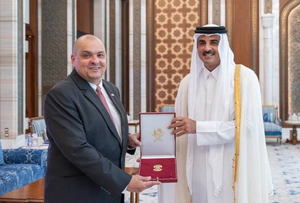 Qatar: Sheikh Tamim bin Hamad Al Thani meets Ferenc Krom in Doha