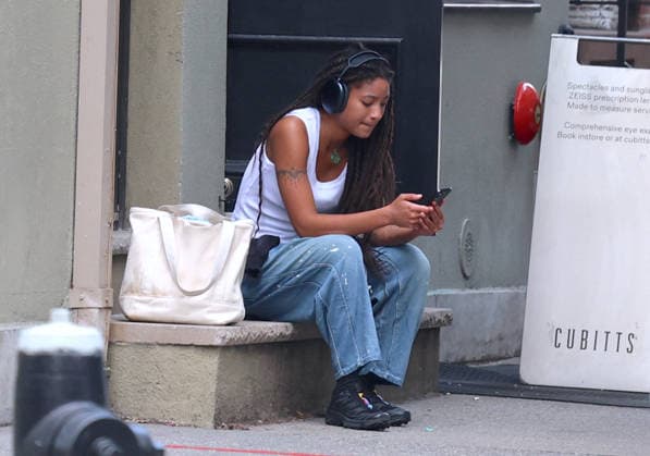 Celebrity: Willow Smith out and about in New York