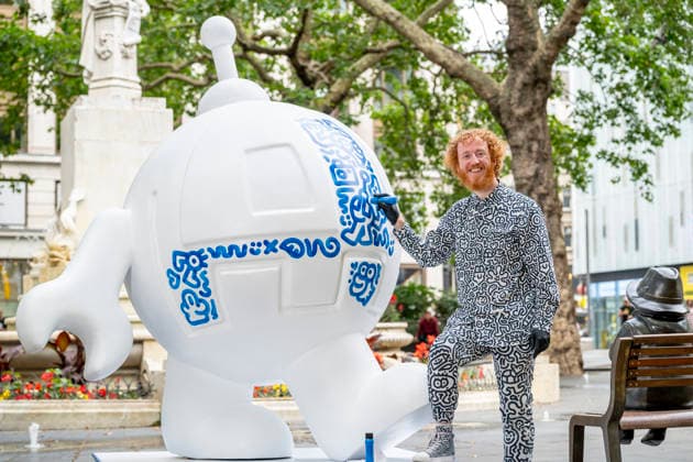 Arts, Mr Doodle’s ‘Doodle Discovery’ open-air art exhibition in London