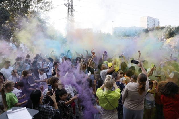 Russia, Holi Festival of Colours in Moscow