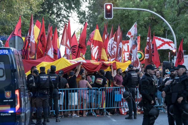Spain, migrants in Ceuta – far-right protests in Madrid