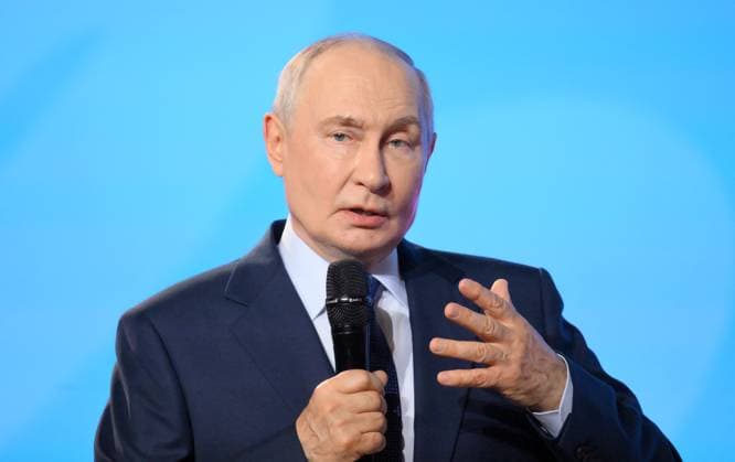Russia: Vladimir Putin at the Siberian Federal District in Krasnoyarsk