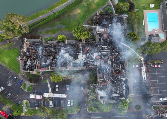 USA: Major fire at a residential complex in Foster City, California