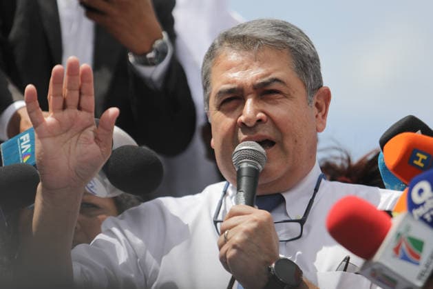 Honduras: former President Juan Orlando Hernández appears in court on corruption charges