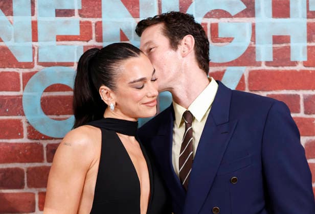 Entertainment: Topics of the Week, Week 32
