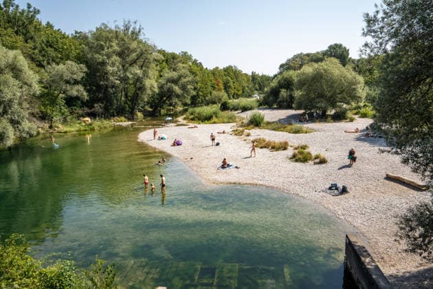 Bavaria: Low water levels on the River Isar in Munich