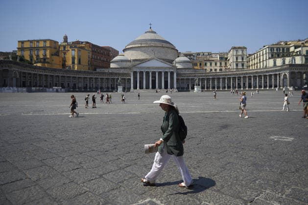 Italy, heatwave in Naples
