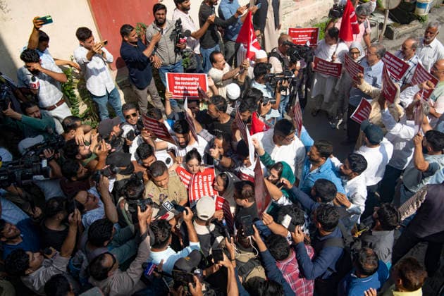 India, protests in Srinagar