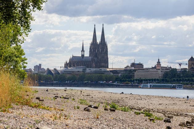 North Rhine-Westphalia: Rhine water level at record low in Cologne